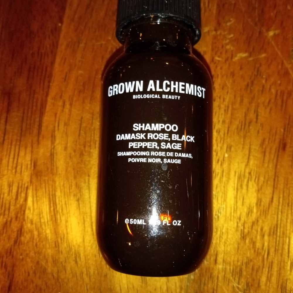 Grown Alchemist-shampoo